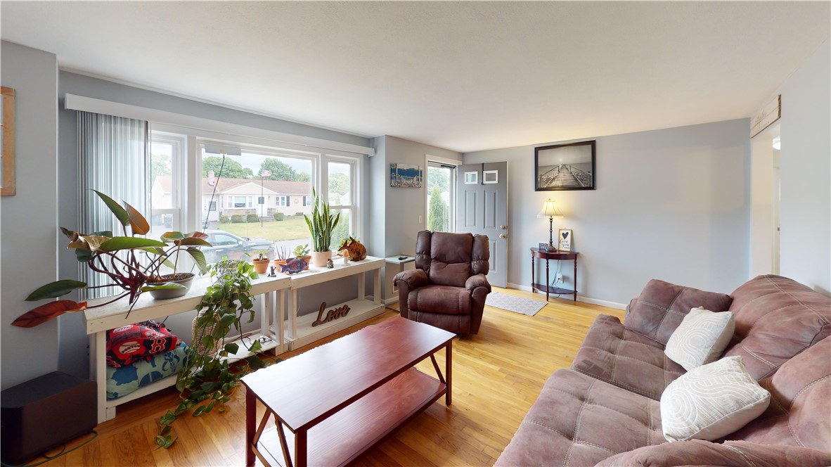 27 Amherst Road Warwick, RI 02889 - Photo 40 of 43