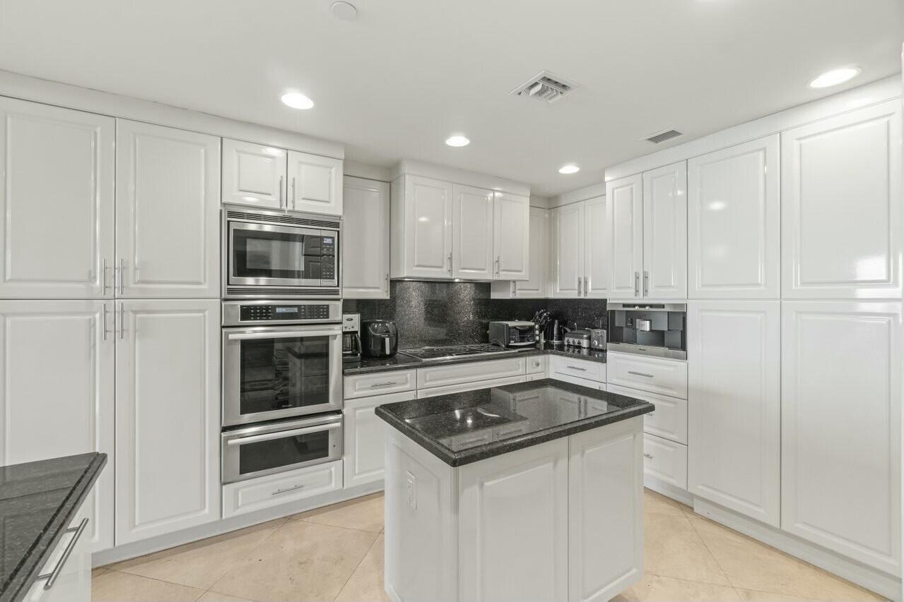 200 East Palmetto Park Road, Unit 808 Boca Raton, FL 33432 - Photo 12 of 36 tempImage8HCtbT