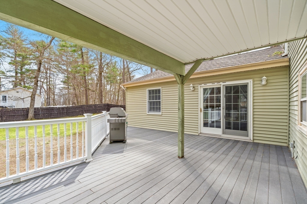 14 Meade Road North Reading, MA 01864 - Photo 22 of 33