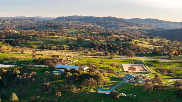 $3,950,000 | 20945 Bear Hollow Road, Grass Valley, CA 95949