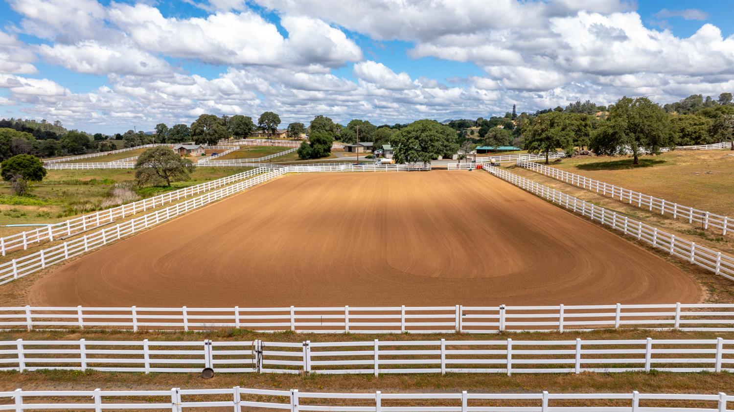 20945 Bear Hollow Road Grass Valley, CA 95949 - Photo 28 of 72 150' x 300' outdoor arena