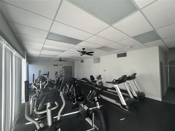 $3,200 | 7625 Sun Island Drive South, Unit 108, South Pasadena, FL 33707