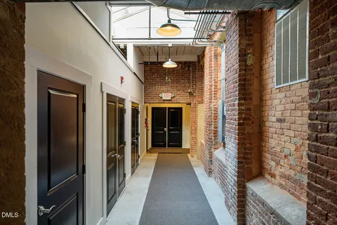 a view of an outdoor space