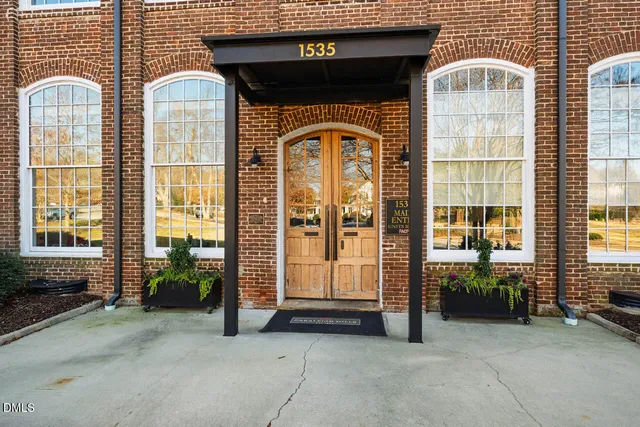 $959,900 | 1535 Caraleigh Mills Court, Unit 106, Raleigh, NC 27603