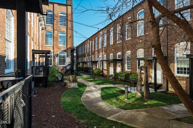 $959,900 | 1535 Caraleigh Mills Court, Unit 106, Raleigh, NC 27603