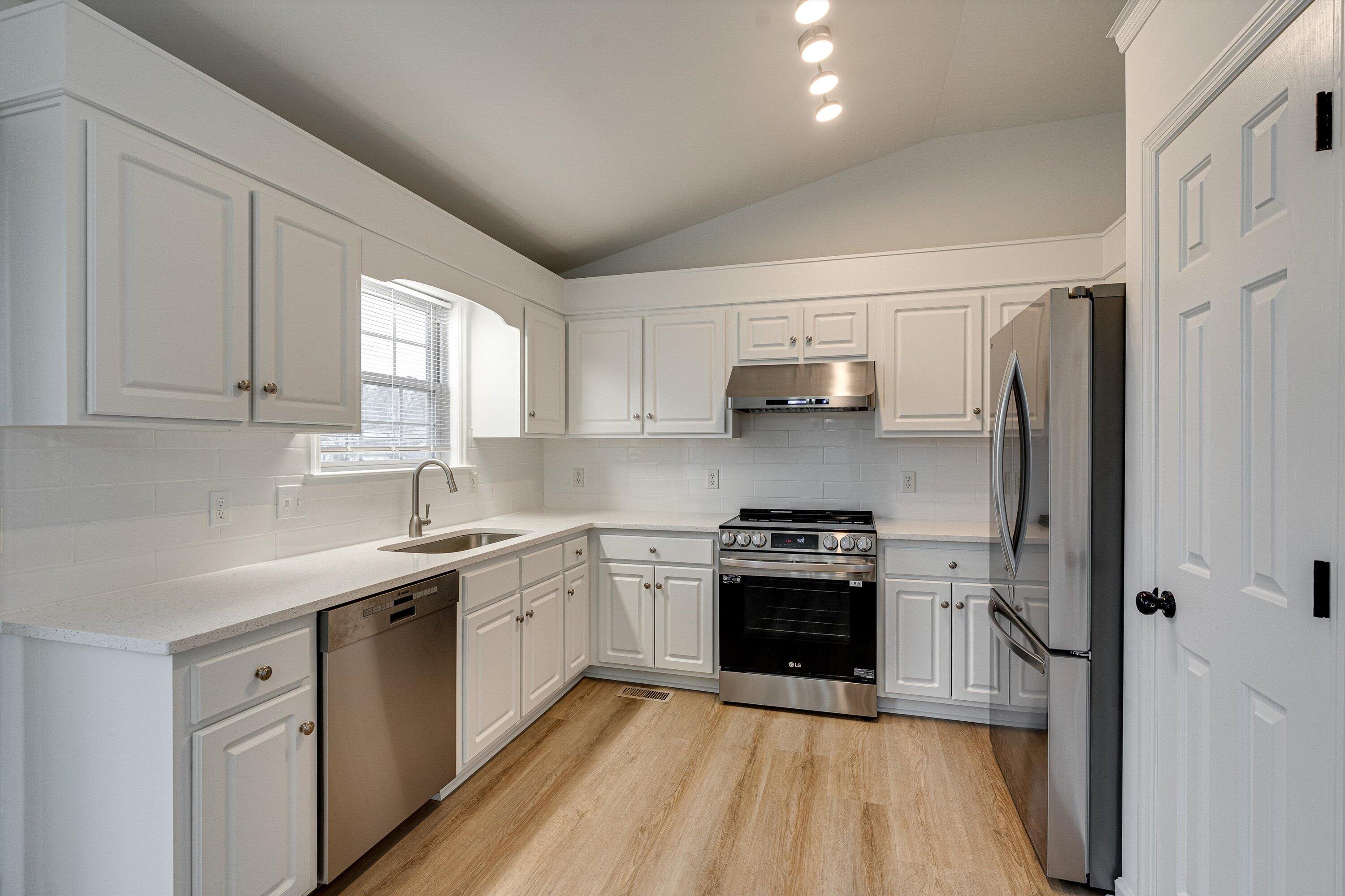 1870 Cannondale Loop Chattanooga, TN 37421 - Photo 8 of 23 08-1870 Cannondale Loop-8