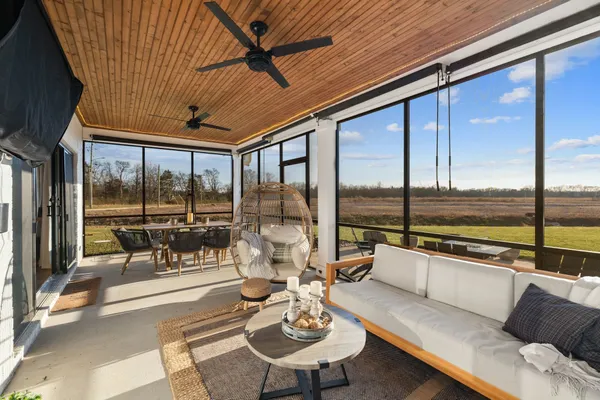 $725,000 | 1550 Shalom Street, Murfreesboro, TN 37128