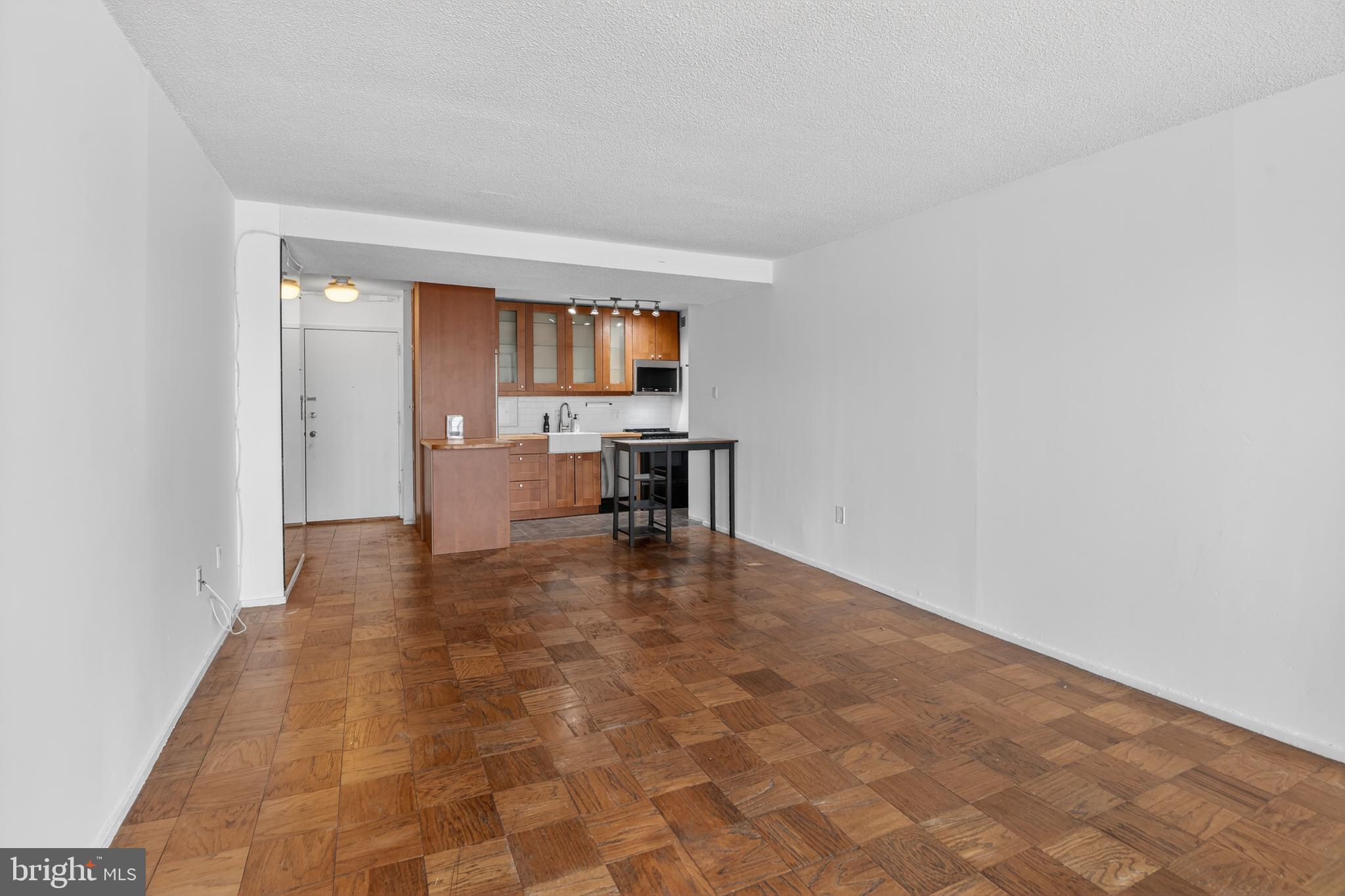 1301 Delaware Avenue Southwest, Unit N602 Washington, DC 20024 - Photo 6 of 18