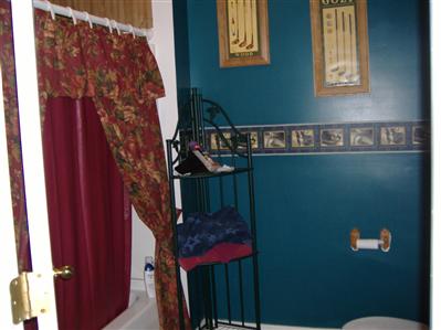 2730 Pershing Boulevard Clinton, IA 52732 - Photo 8 of 11 Gallery Image 8