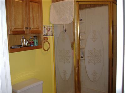 2730 Pershing Boulevard Clinton, IA 52732 - Photo 9 of 11 Gallery Image 9