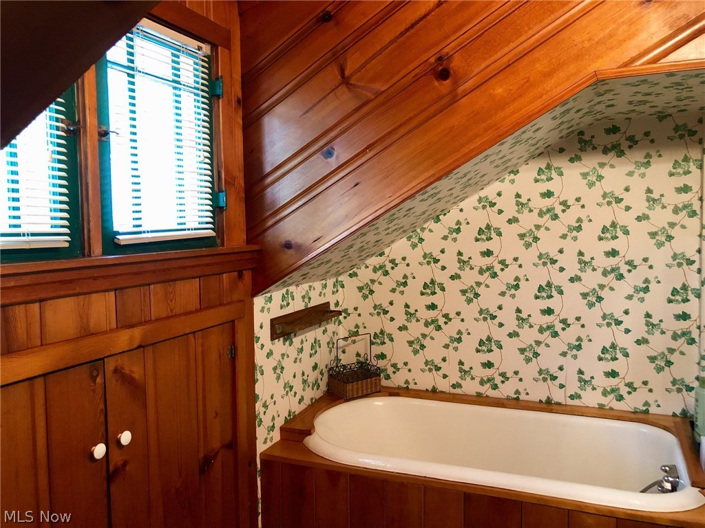 3331 Lake State Road Ashtabula, OH 44004 - Photo 21 of 25 Gallery Image 21