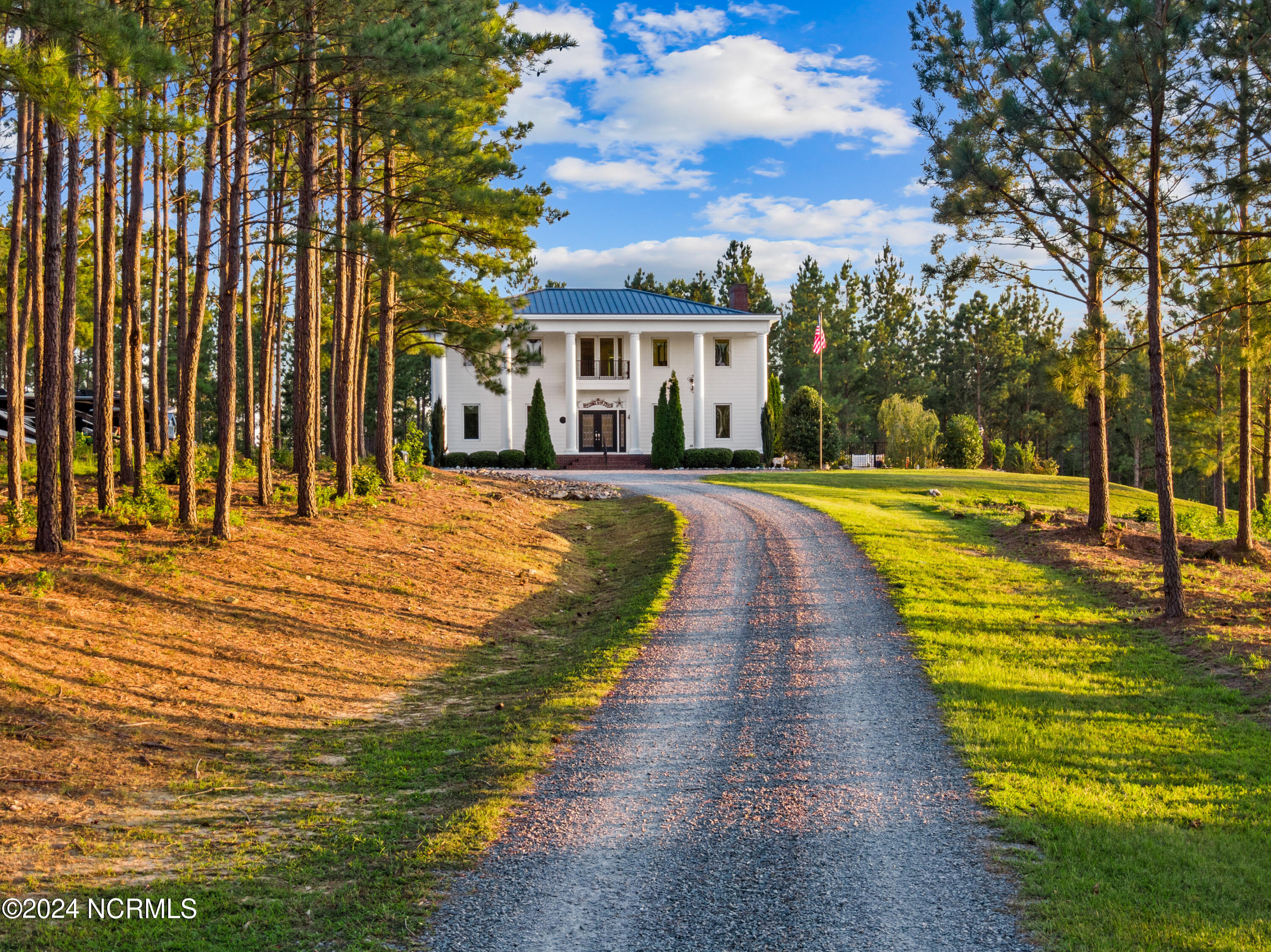 636 Okeewemee Road Troy, NC 27371 - Photo 11 of 90 008_636_okeewemee_road-9_775