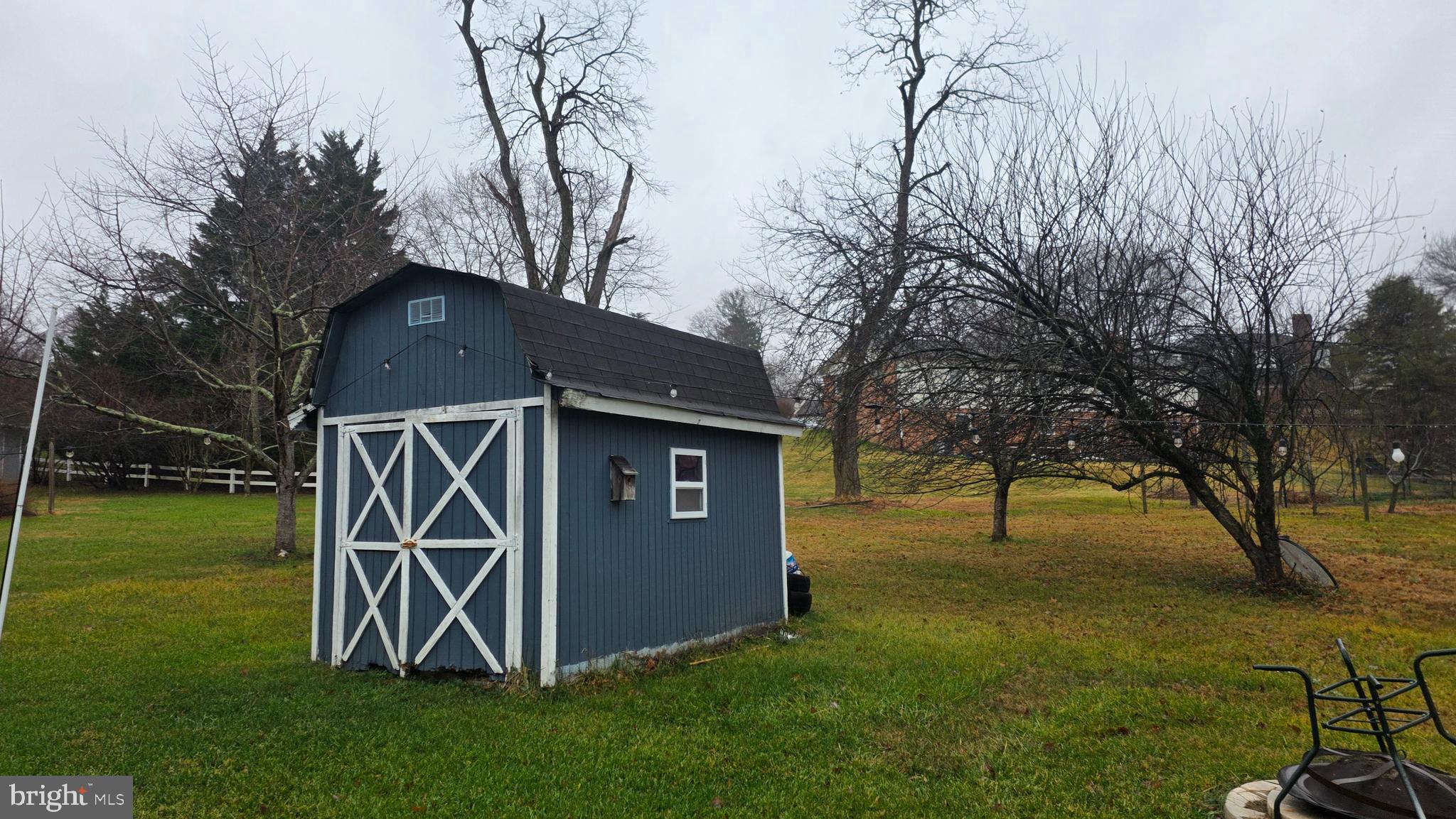9104 Trumps Hill Road Upper Marlboro, MD 20772 - Photo 9 of 11 a view of outdoor space and yard