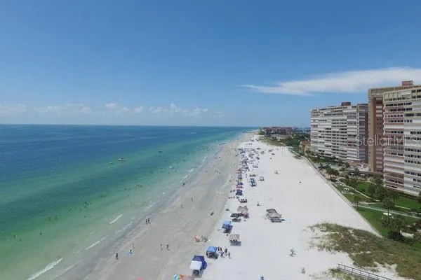 a view of outdoor space with city view