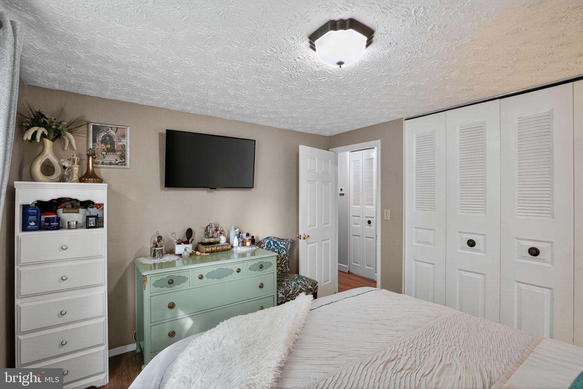 8460 Rippled Creek Court Springfield, VA 22153 - Photo 21 of 39