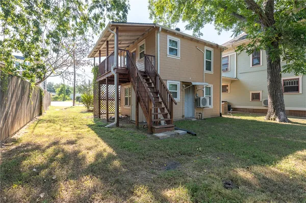 $940 | 206 South Sims Avenue, Unit A, Bryan, TX 77803
