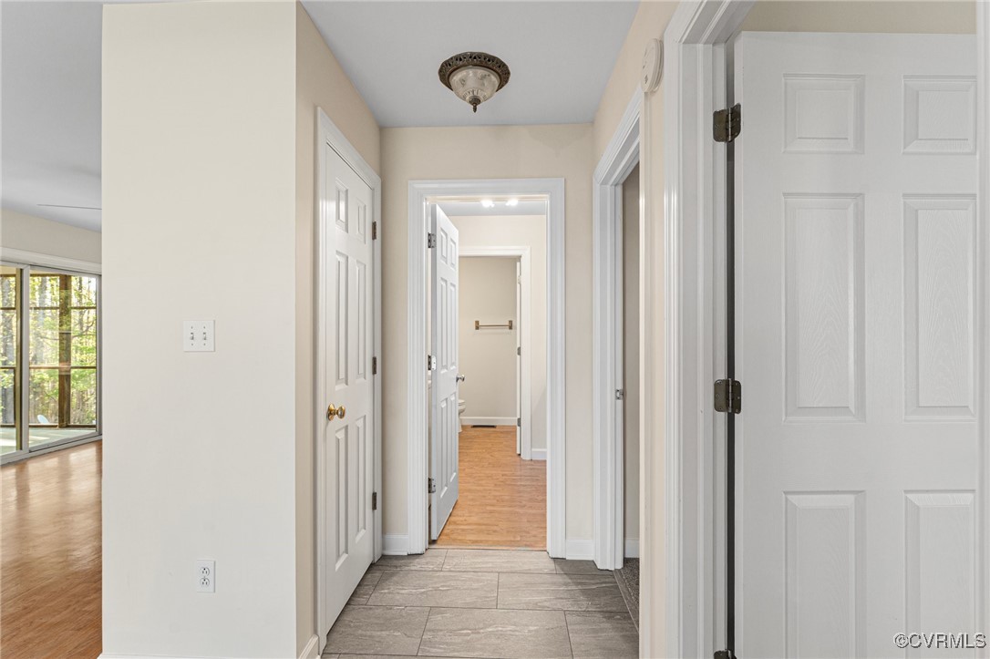2005 Desha Road Tappahannock, VA 22560 - Photo 15 of 21 Hallway