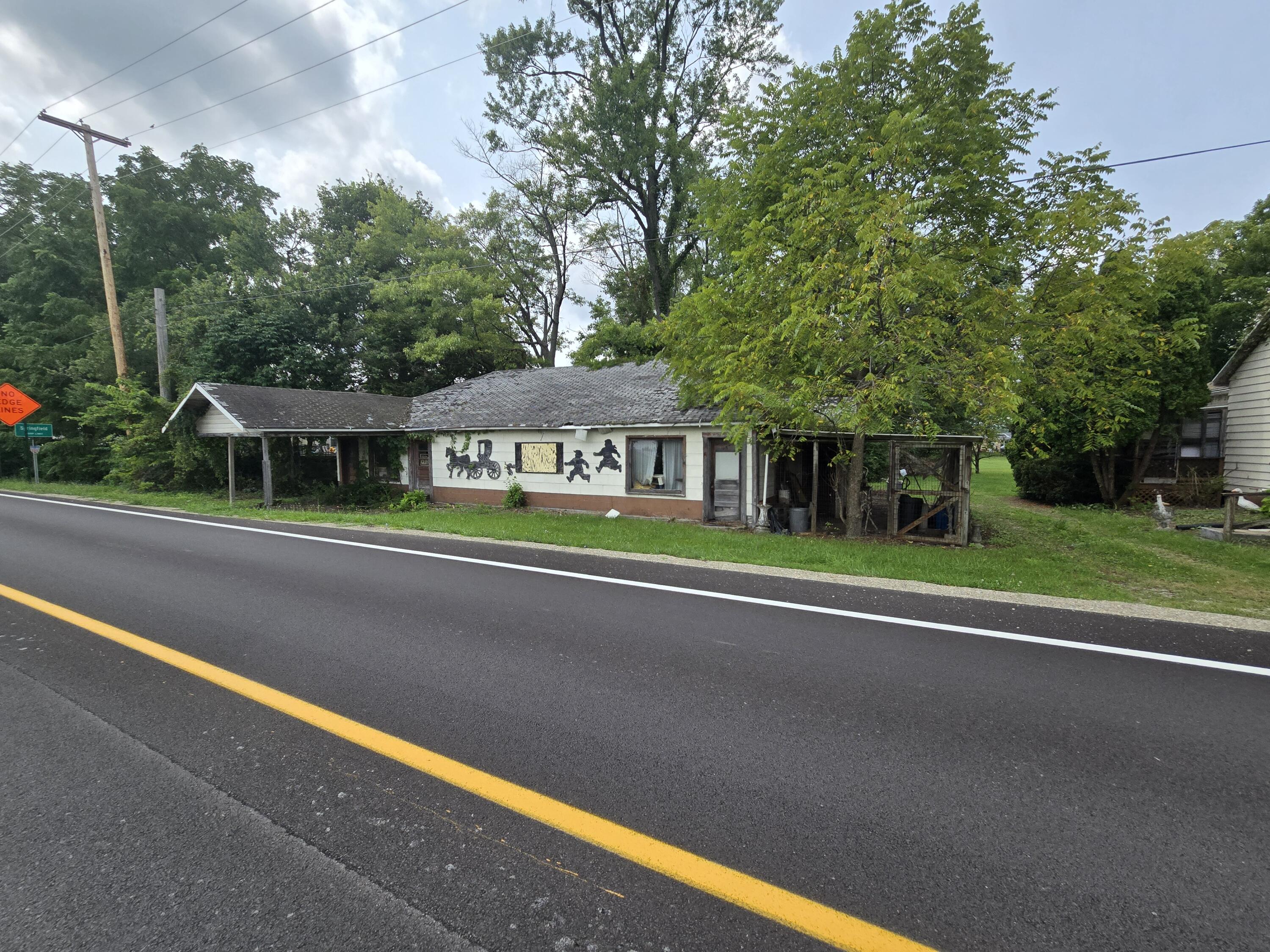 2865 Mechanicsburg Road Springfield, OH 45503 - Photo 6 of 20 20260809_140643