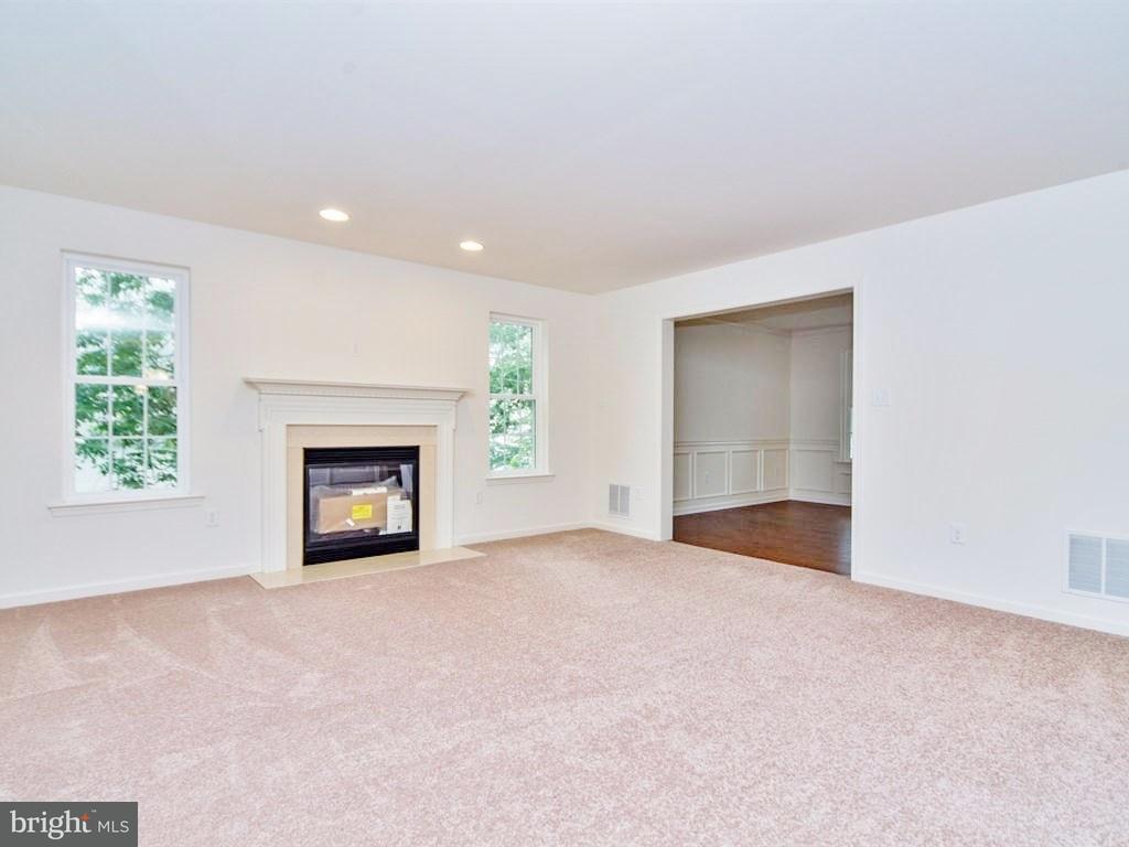 3207 Hill Road, Unit 6 Elizabethtown, PA 17022 - Photo 12 of 25 Gallery Image 12