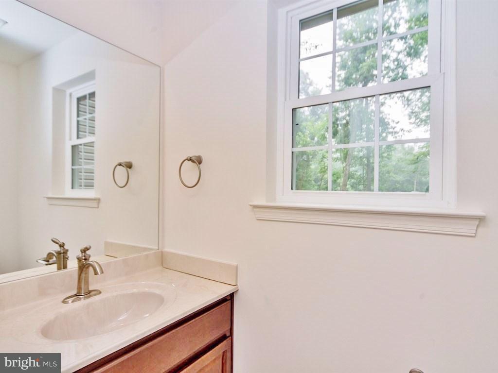 3207 Hill Road, Unit 6 Elizabethtown, PA 17022 - Photo 14 of 25 Gallery Image 14