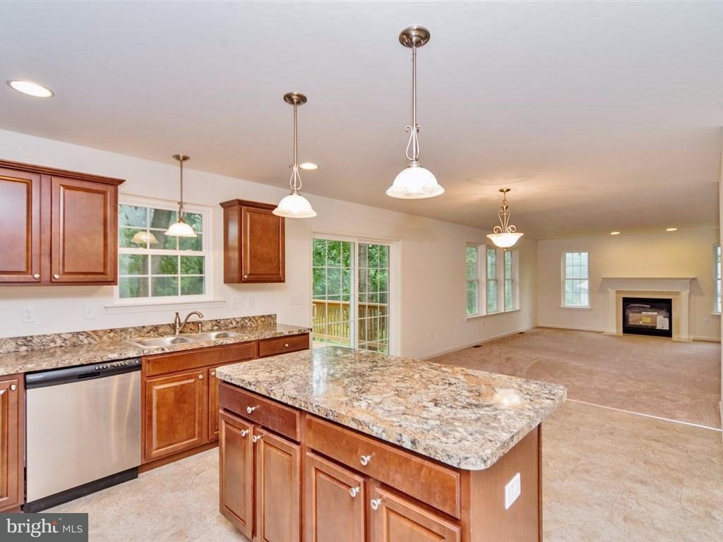 3207 Hill Road, Unit 6 Elizabethtown, PA 17022 - Photo 9 of 25 Gallery Image 9