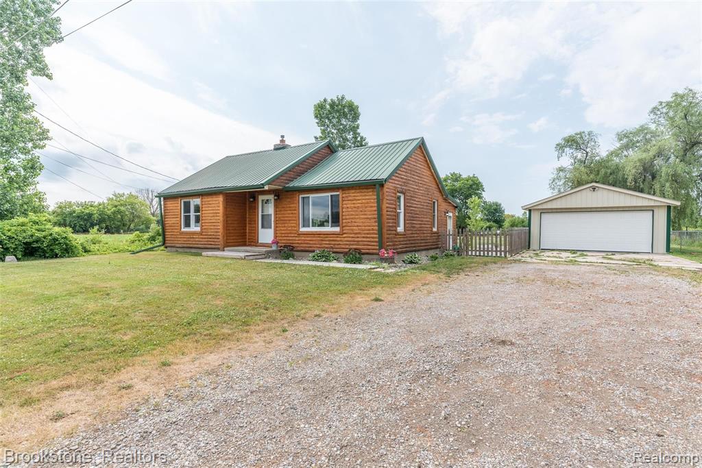 5269 West Mt Morris Road Mount Morris, MI 48458 - Photo 2 of 51