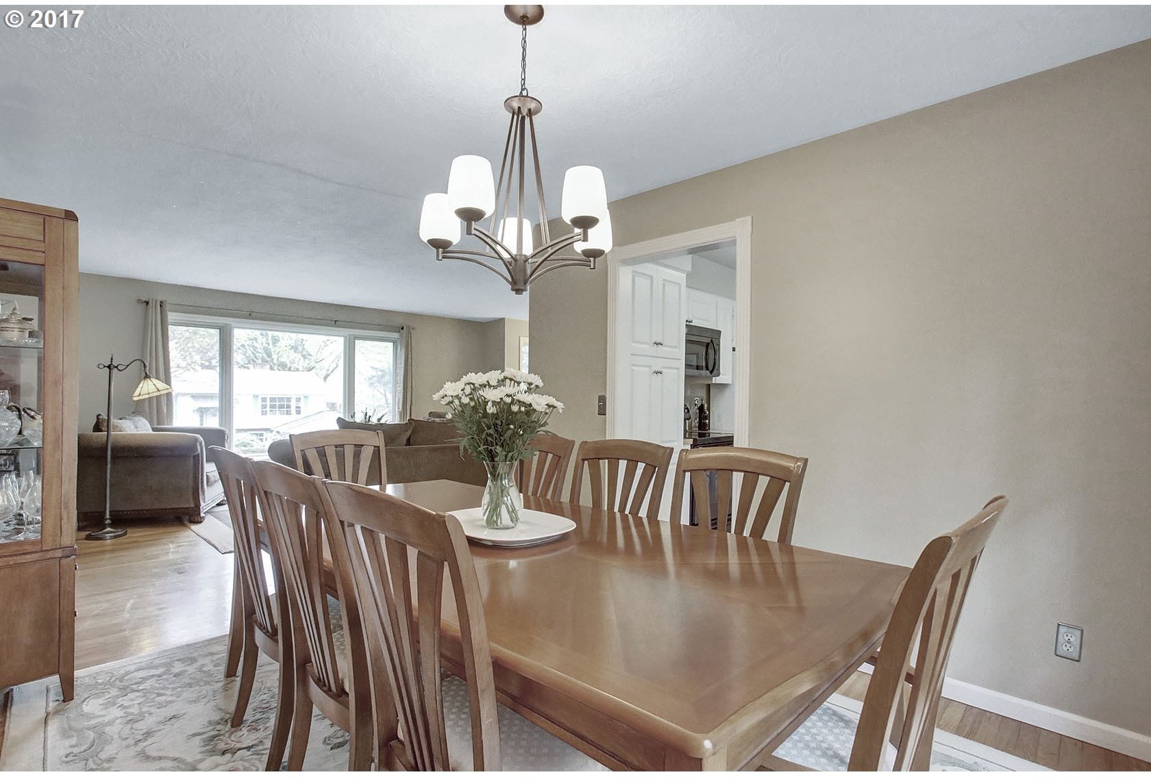 2205 Southwest Roxbury Avenue Portland, OR 97225 - Photo 23 of 32 Gallery Image 23