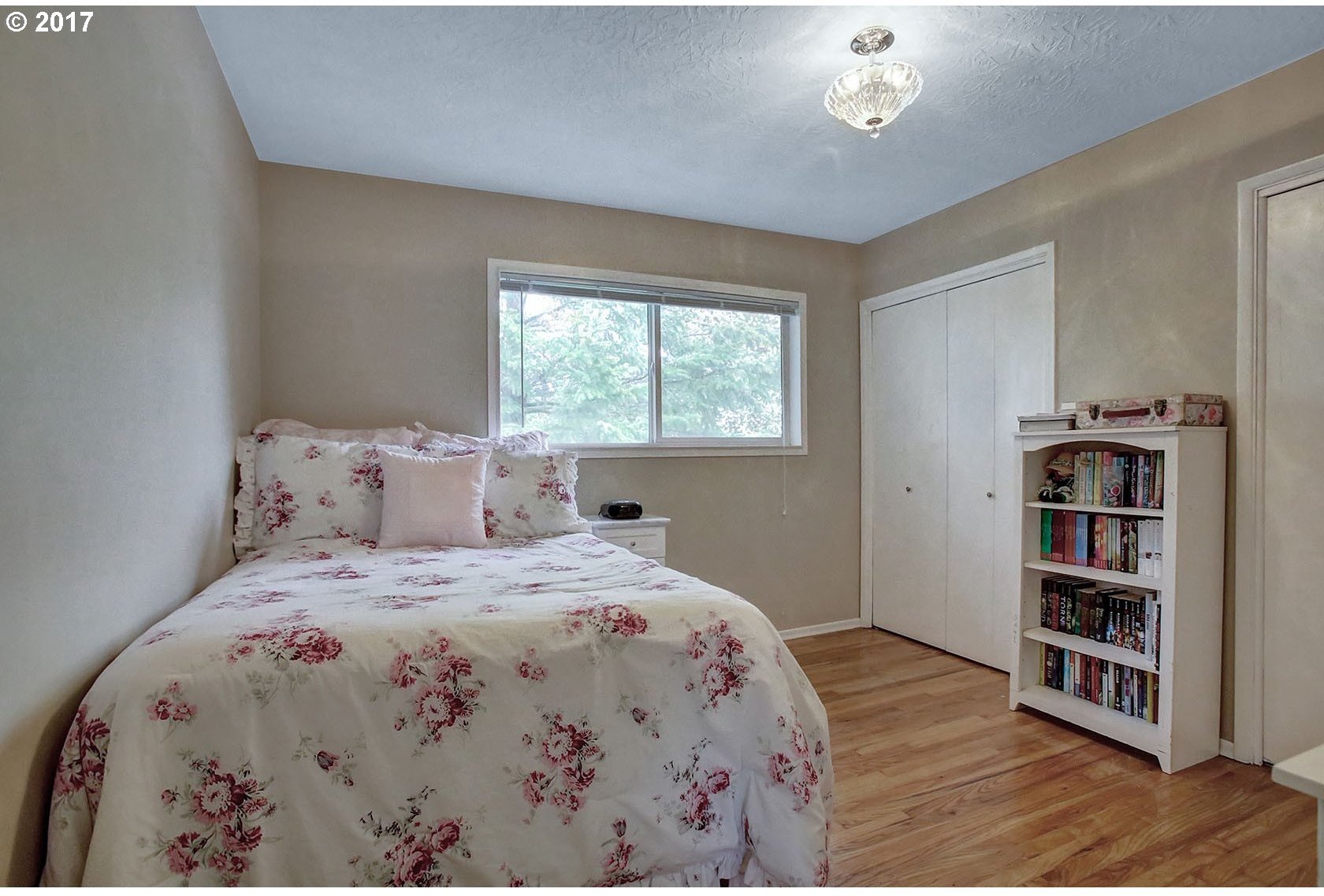 2205 Southwest Roxbury Avenue Portland, OR 97225 - Photo 29 of 32 Gallery Image 29