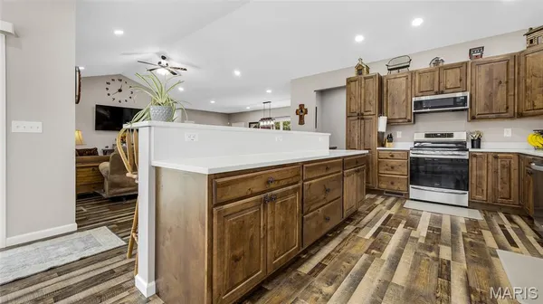 $725,000 | 3700 State Rd V, De Soto, MO 63020