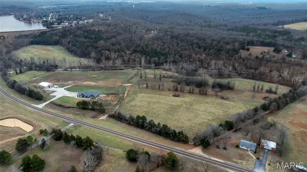 $725,000 | 3700 State Rd V, De Soto, MO 63020