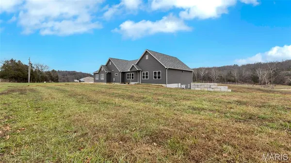 $725,000 | 3700 State Rd V, De Soto, MO 63020