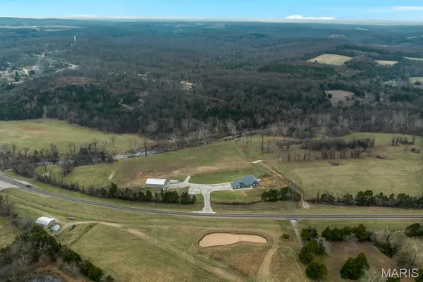 $725,000 | 3700 State Rd V, De Soto, MO 63020