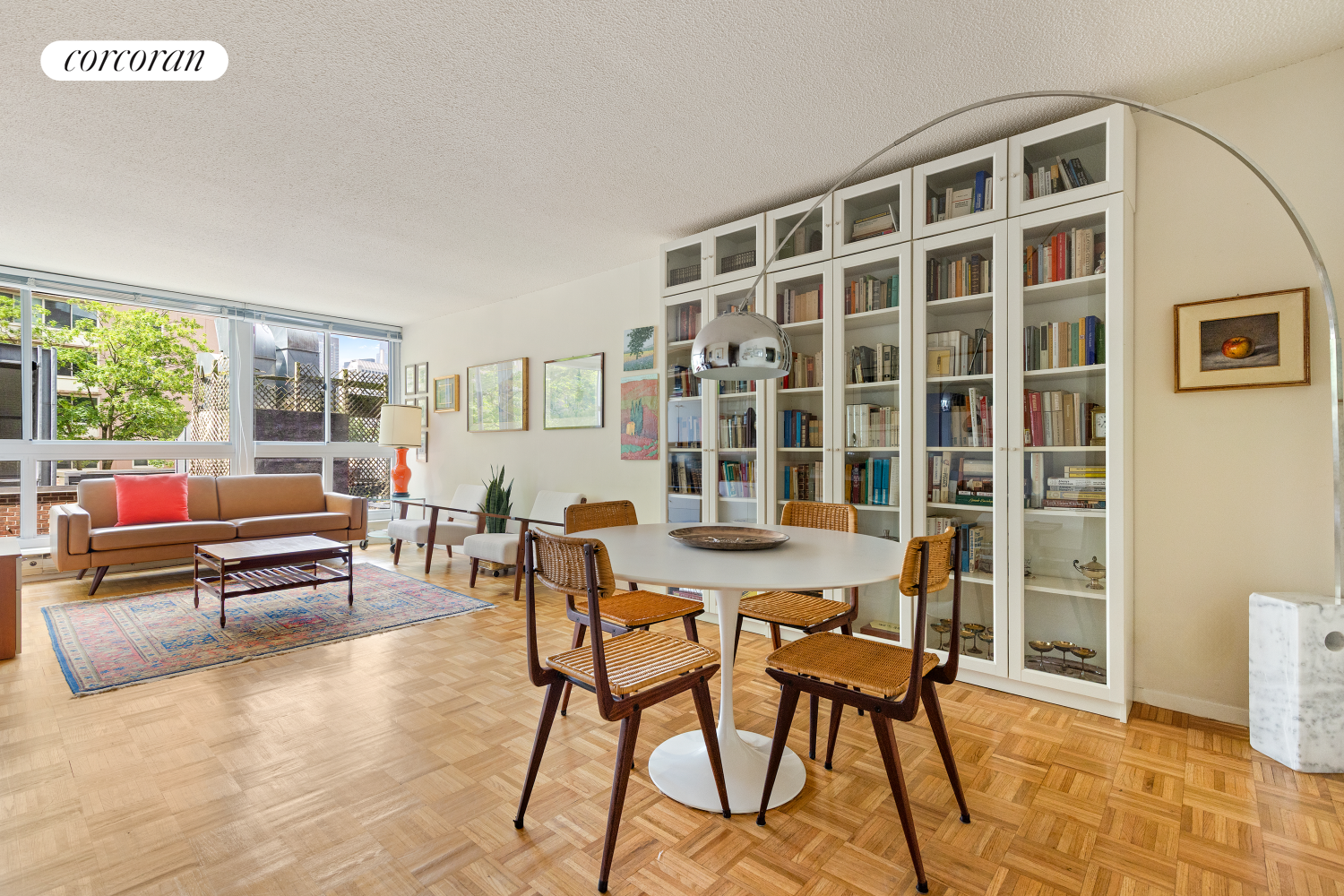 595 Main Street, Unit 204 Manhattan, NY 10044 - Photo 3 of 14