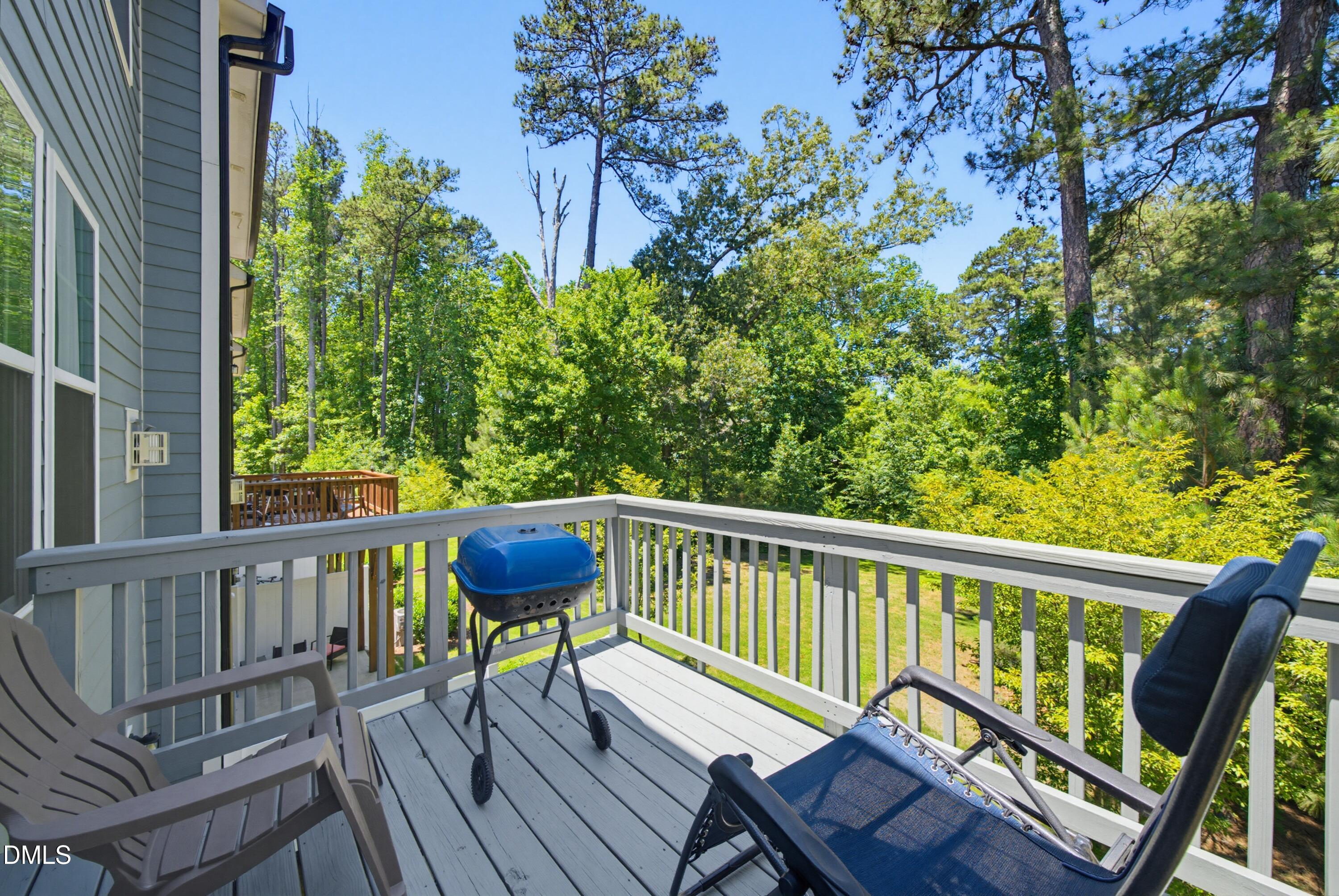 641 Newlyn Drive Raleigh, NC 27606 - Photo 7 of 33