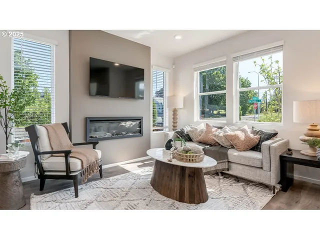 $416,995 | 3590 Southwest Hartley Avenue, Gresham, OR 97080