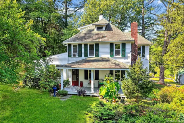 $849,000 | 1795 Hunterbrook Road, Yorktown Heights, NY 10598