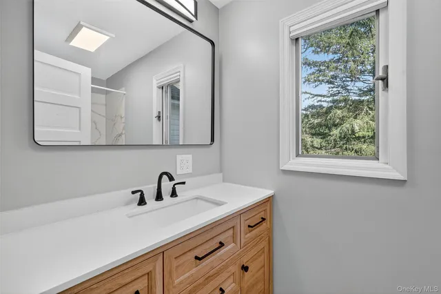 $849,000 | 1795 Hunterbrook Road, Yorktown Heights, NY 10598