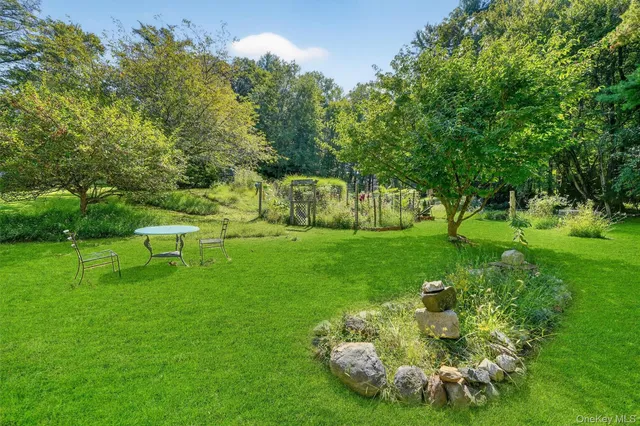 $849,000 | 1795 Hunterbrook Road, Yorktown Heights, NY 10598