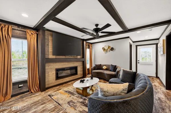 $300,000 | 90 Bomar Place, Walterboro, SC 29488