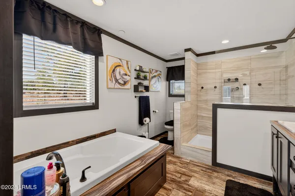 $300,000 | 90 Bomar Place, Walterboro, SC 29488