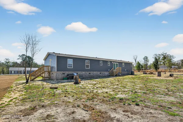 $300,000 | 90 Bomar Place, Walterboro, SC 29488