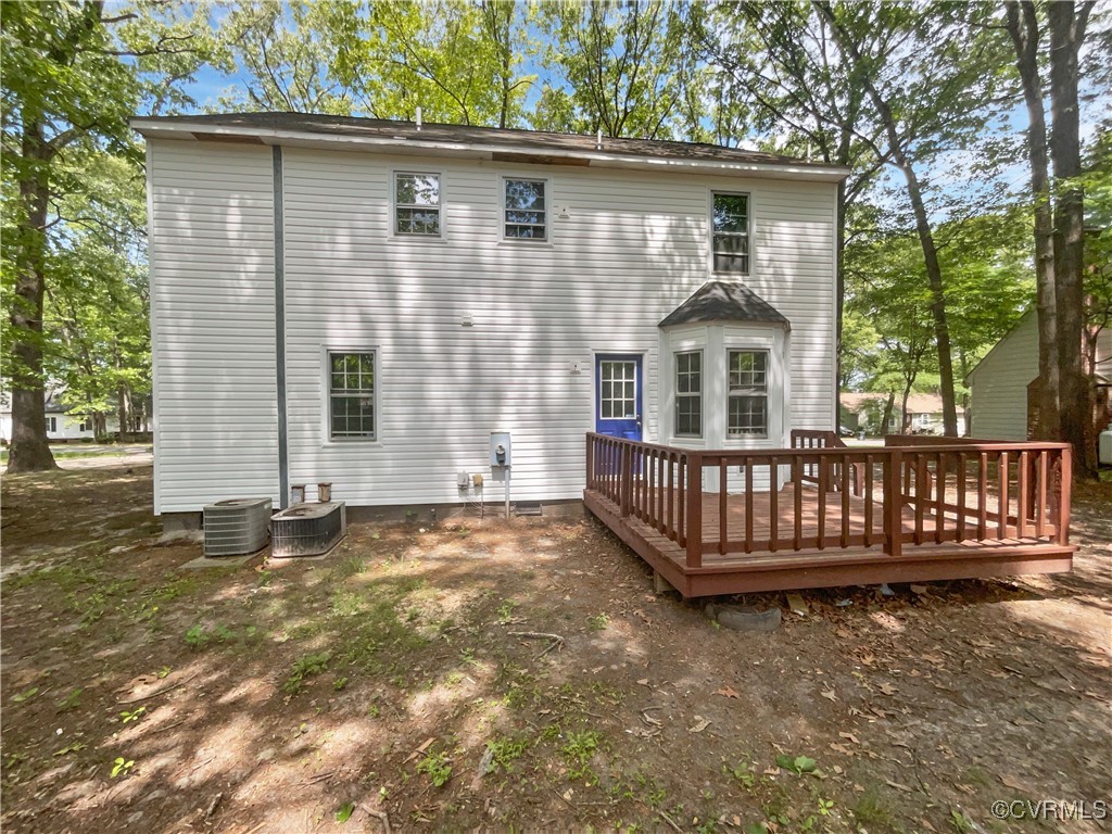 10901 Drayton Road Chester, VA 23831 - Photo 8 of 22