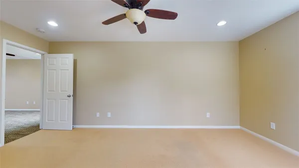 $1,400 | 10602 West Hidden Lake Lane, Richmond, TX 77406