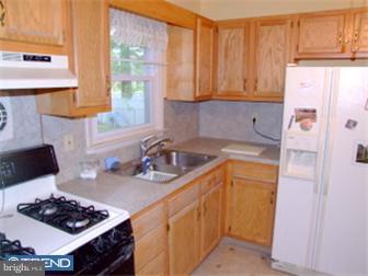 1305 Greenleaf Road Wilmington, DE 19805 - Photo 3 of 7 Gallery Image 3