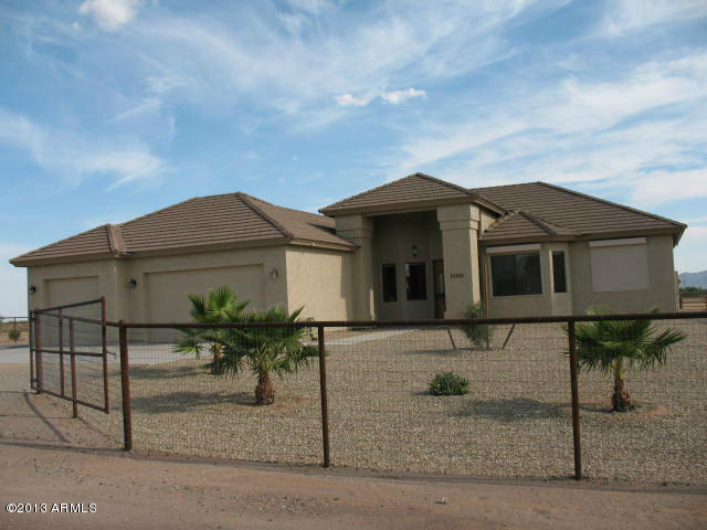 21105 West Sleepy Ranch Road Wittmann, AZ 85361 - Photo 8 of 108 IMG_3064