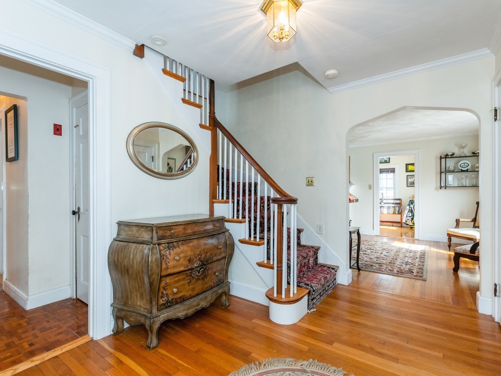 71 Douglas Road Belmont, MA 02478 - Photo 3 of 29