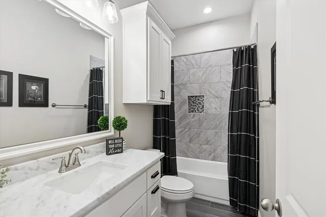 $569,500 | 112 Friendship Way, Boyd, TX 76023