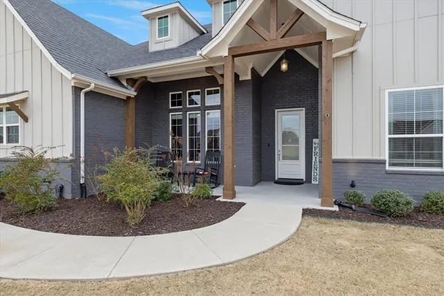 $569,500 | 112 Friendship Way, Boyd, TX 76023