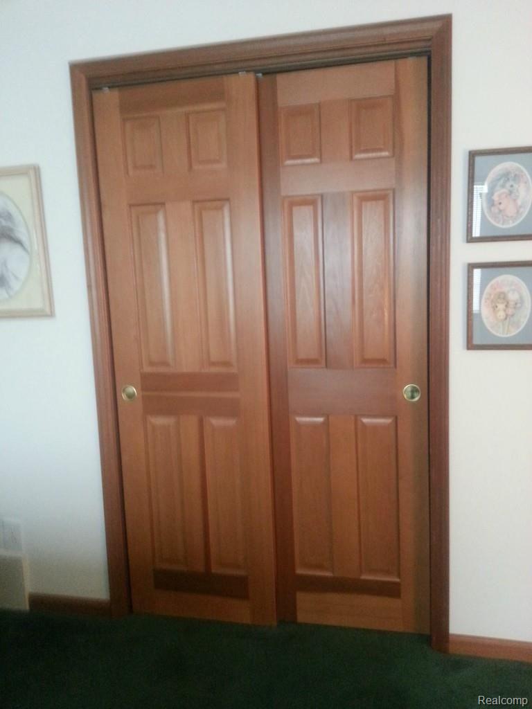 7191 Mentel Road Newport, MI 48166 - Photo 24 of 33 Mentel Doors