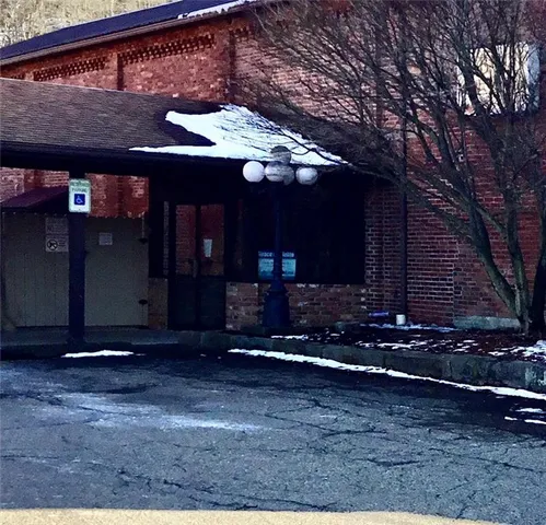 $1,200 | 418 3rd Avenue, Ford City, PA 16226